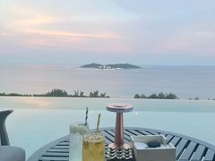 -瑰丽酒店·海吧·天际下午茶·现场DJ·天台酒吧