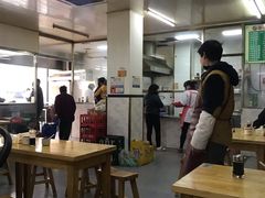 大堂-牛味十足传统美食(凤凰西街店)