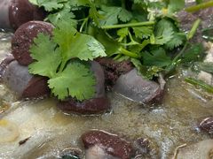 -东北风味思缘食府(对湖路店)