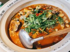 -魏铭鱼头捞饭(晋阳路店)