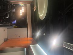 -鹏羽电竞馆(万盛东地铁站店)