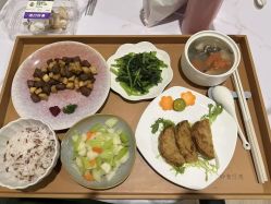-月幸福月子中心(静安店)