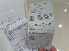 -lululemon(上海浦东IFC店)