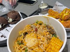 -W COLLECTIVE  DESSERT SHOP