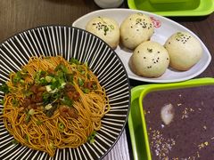 -玖鲜小笼(中山广场店)