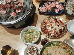 -青瓦餐厅·生鱼片·韩园烤肉(西塔店)