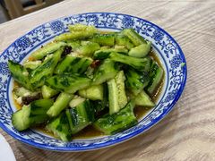 -江城燕子大排档(江汉路步行街店)