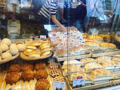 -巴黎贝甜(昆城广场店)