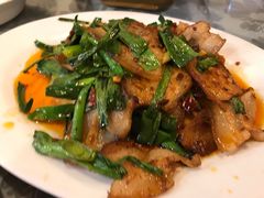 -华光驿站私房菜·黑金冠