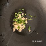 夏天到了，多吃芹菜有益身体健康哦~