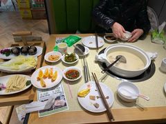 -煲大王猪肚鸡·椰子鸡火锅(红谷滩万达店)