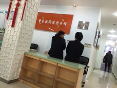 -曹家渡街道图书馆