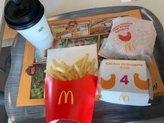 -麦当劳(清远大道得来速店)