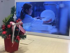 -华为授权体验店(中山公园来福士)