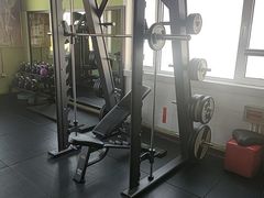 -英特健身俱乐部