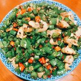 谁吃谁知道的重庆江湖菜之——尖椒鸡