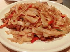 干炒牛肉河粉-避风塘(百联东郊店)