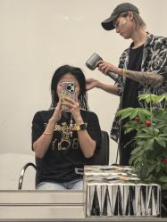 -苑苑发型设计