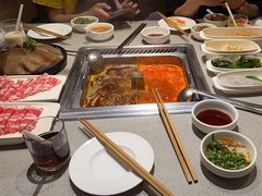 -海底捞火锅(新松江路店)