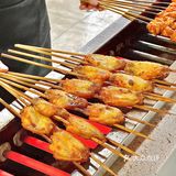 烤串涮肉就来他家！肉肉脑袋快冲呀～