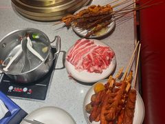 -钱小奴创意自助餐厅·山野黑猪肉畅吃(苏州昆山招商花园城店)