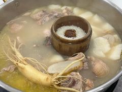 -朴小妹人参鸡汤火锅(长白山万达店)