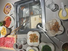 -海底捞火锅(银泰中心店)