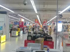 -家乐福(四元桥购物中心店)