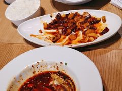 -渝信川菜 · 川味家常菜(财富购物中心店)