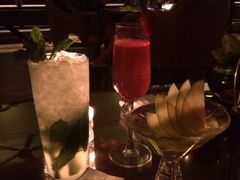 iphone_upload_pic-LONG BAR 廊吧(外滩华尔道夫酒店)