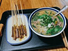-云阿蛮生烫牛肉米线(景星店)