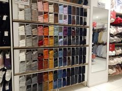 -优衣库(石家庄裕华万达广场店)