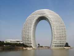 -湖州太湖旅游度假区-月亮广场