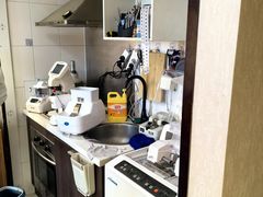 -优医视平价眼镜蔡司依视路折扣工厂店(十里堡店)