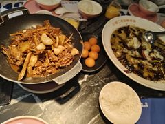-桂二老坛酸菜鱼(三街两巷店)