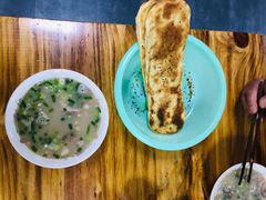 油酥饼-铁谢李松祖传羊肉汤馆