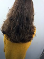 -茶发Salon·烫发染发理发