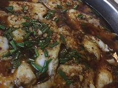 -金良酸菜鱼(宁海路总店)