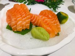 三文鱼刺身-肆月河豚·新淮扬(金融街店)