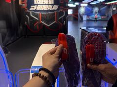-极限PLAY运动娱乐新世界·团建派对表演休闲馆·室内高空游乐园