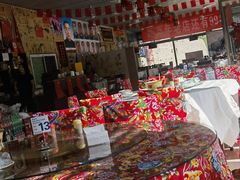 -何适山庄 ·可团建(水长城P2停车场店)