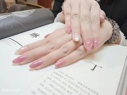 -涂tu指甲日式美甲美睫店