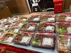 -永旺黄岛购物中心