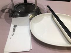 -鼎鼎香·港式火锅(北京SKP店)