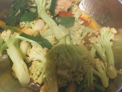 -隔壁老王·家常云南菜(花巷店)