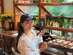 -银米·云南传统过桥米线(双廊黑金冠店)