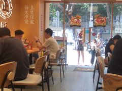 -华记煲仔华·煲仔饭(市桥易发店)