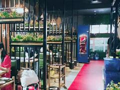 大堂-秋语木桶鱼.酸菜鱼(开发区火车站店)