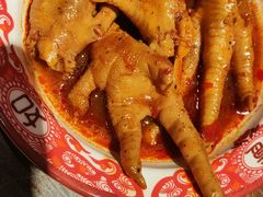 -爆炸头阿姨小四川正宗川味小吃(无任何分店)