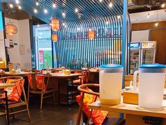 -尚尚仙·酸汤猪手·猪肚鸡火锅(华联万柳购物中心店)